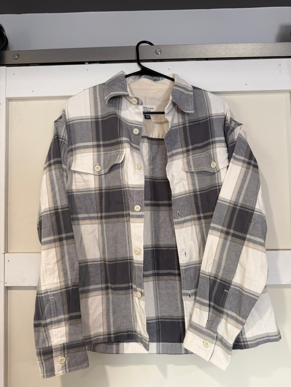 American Eagle Outfitters White and Gray Plaid Button-Down Shirt - size small
